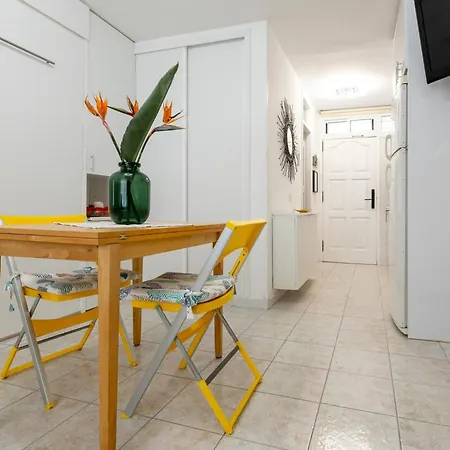 222 Olympia Apartment